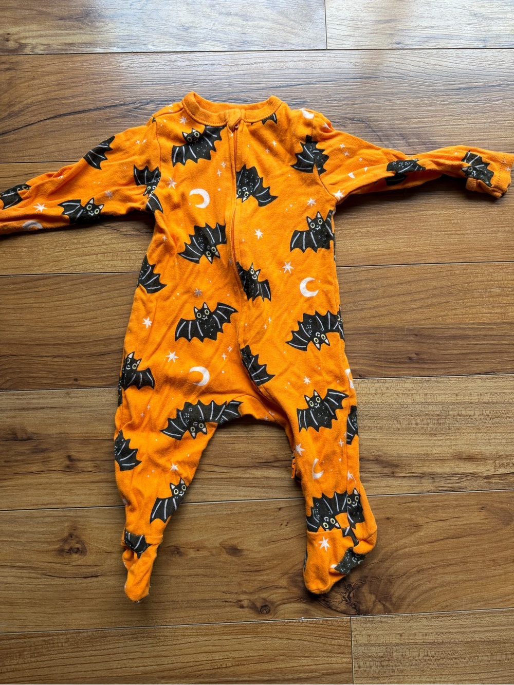 6-9 months Orange Bat-Print Kids One-Piece Pajamas